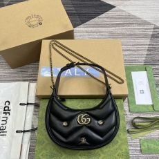 Gucci Hobo Bags